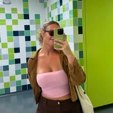 Profile picture for Julia Sergison