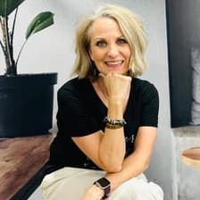 Profile picture for Darlene Williamson