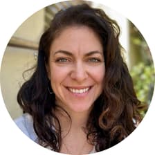 Profile picture for Lucy J.