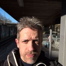 Profile picture for Tobias