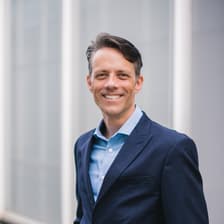 Profile picture for Derek Howard