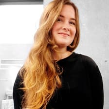 Profile picture for Amalia Helen