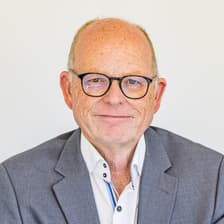 Profile picture for Simon Tupman