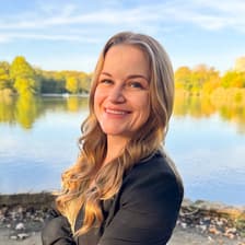 Profile picture for Lauren McLean