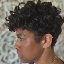 Profile picture for Mandy Bynum