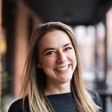 Profile picture for Liz Barney