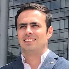 Profile picture for Hernán Estupiñán