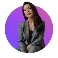 Profile picture for Cristina Loustaunau