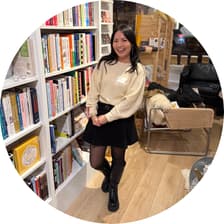 Profile picture for Emi