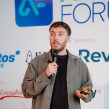 Profile picture for Ryan Thorpe