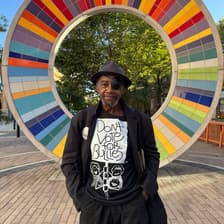 Profile picture for Lowell D Thompson