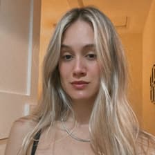 Profile picture for Luiza Pagani