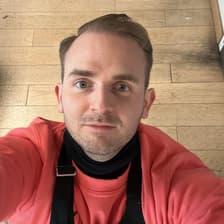 Profile picture for Arnaud (Ari)