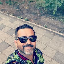 Profile picture for Gin Güney