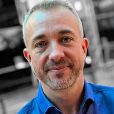 Profile picture for Lee Robson