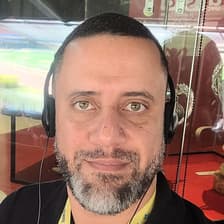 Profile picture for Bruno Desiderio