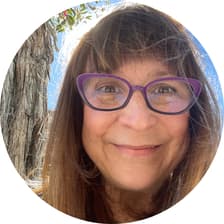 Profile picture for Dennise Gearty