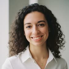 Profile picture for Luana de Mattos Gabriel