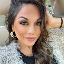 Profile picture for Ivet Munoz