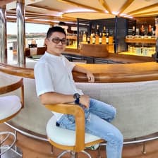 Profile picture for Hendra Suhanto