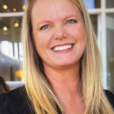 Profile picture for Lynn McCracken, LPC, LMFT
