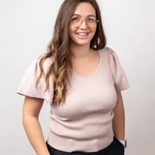 Profile picture for Delyana | CEO @SocialMama