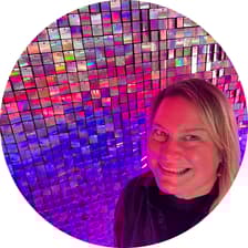 Profile picture for Helen Kontozopoulos