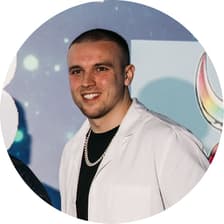 Profile picture for Leonardo Lewis