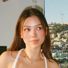 Profile picture for Marisa C