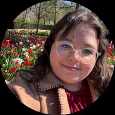Profile picture for Julia Henninger