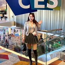 Profile picture for Elaine (Yile) Liu