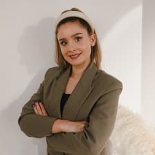 Profile picture for Daniela Groza - Auzi