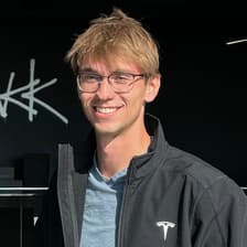 Profile picture for Mischa Lamoureux