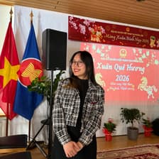 Profile picture for Zoa Luong