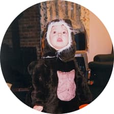 Profile picture for Madison Van Doren