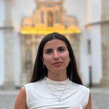 Profile picture for Ines Oliveira