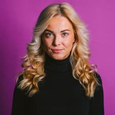 Profile picture for Dina Mertens