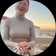 Profile picture for Molly
