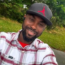 Profile picture for Okenna from Epicllama