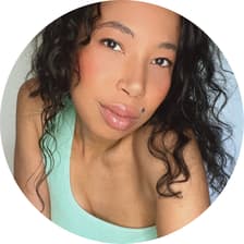 Profile picture for Stephanie Faria