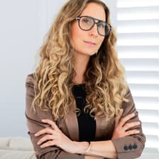 Profile picture for Laura L. Rubin