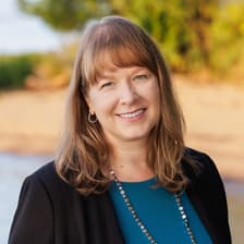 Profile picture for Jen Molnar