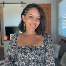 Profile picture for Lisa Lupo