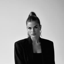 Profile picture for Lacey Byrd