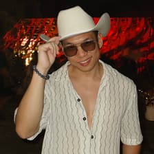 Profile picture for Papa