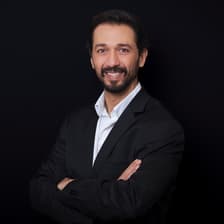 Profile picture for Arian Hyatt