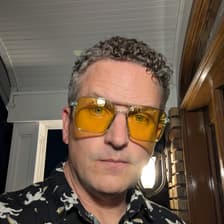 Profile picture for Lee Davenport