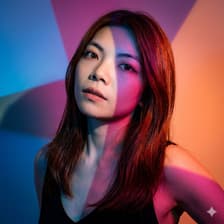 Profile picture for Momo Huang