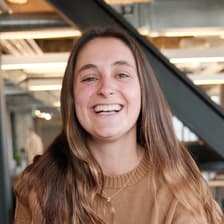 Profile picture for Laura