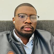 Profile picture for Dan Kyungu